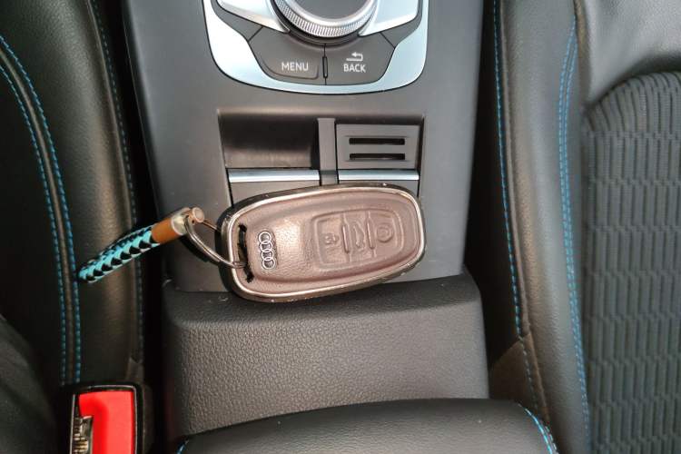 Used Audi A3 2020 Limousine 35 TFSI Fashion Edition China VI Emission Standard
