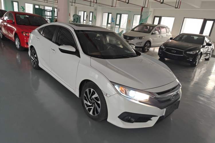 Used Honda Civic 2016 220TURBO CVT Luxury Edition