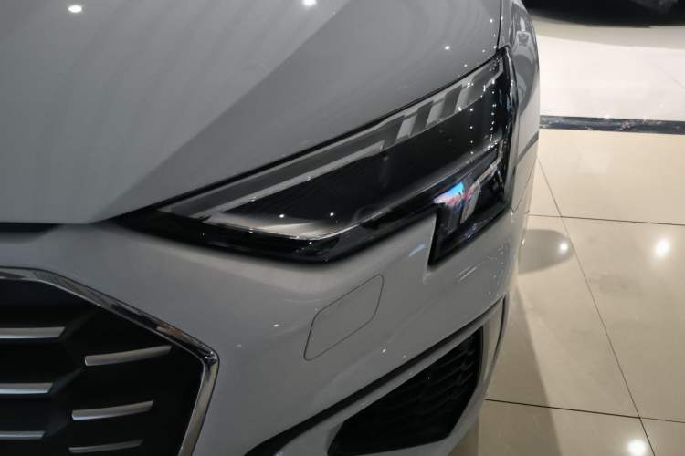 Used Audi A3 2024 Sportback 35 TFSI Fashionable Sports Model
