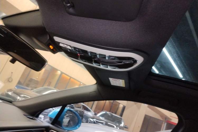 Used Porsche Macan 2018 Macan 2.0T
