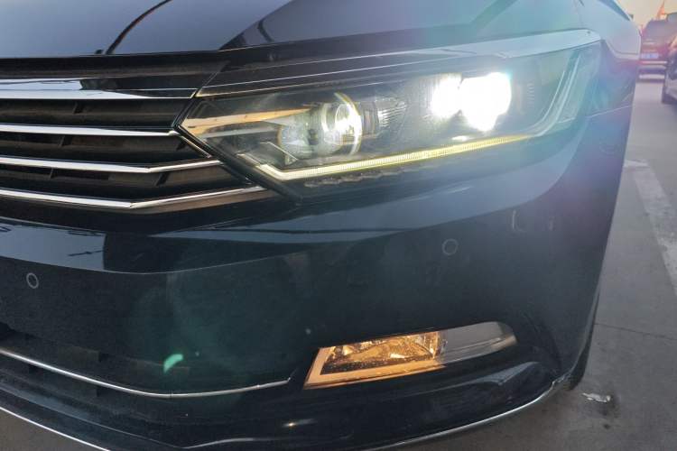 Used Volkswagen Magotan 2019 330TSI DSG Luxury Version China VI Standard
