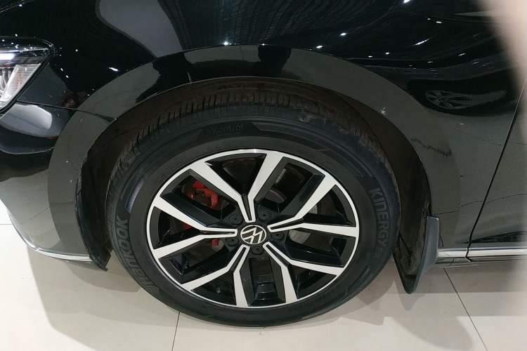 Used Volkswagen Magotan 2020 330TSI DSG Leading Model
