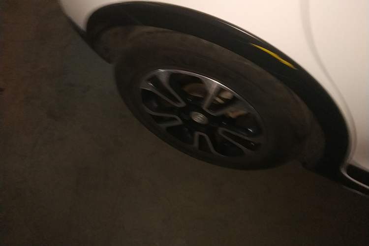 Used Geely Auto Vision X3 2017 1.5L Manual Elite Model
