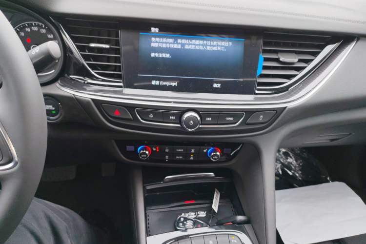 Used Buick Regal 2024 25T Deluxe Edition
