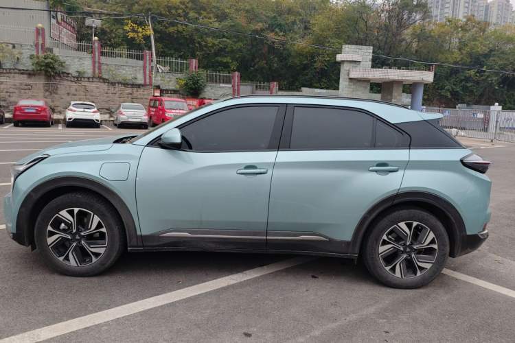 Used NETA U 2022 Zhi 400 Lithium Iron Phosphate