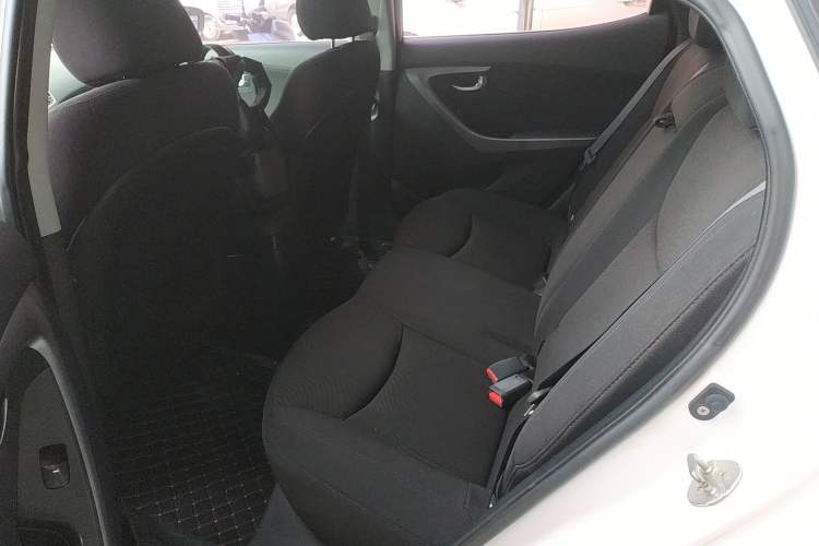 Used Hyundai Elantra 2016 1.6L Automatic Prestige Edition
