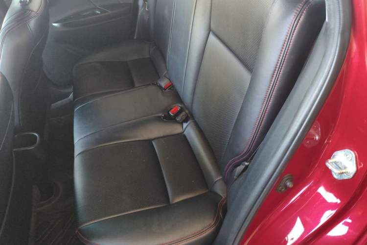 Used Toyota YARiS L 2016 Revised 1.5E CVT Charming Edition
