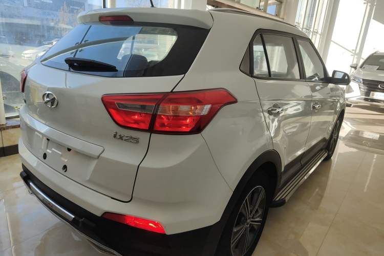 Used Hyundai ix25 2015 1.6L Automatic Two-Wheel Drive Smart GLS Trim
