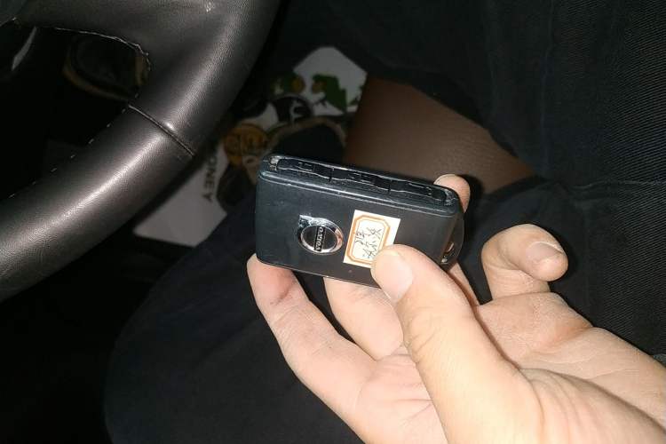 Used Volvo XC60 2022 B5 4x4 Zhiyi Luxury Edition
