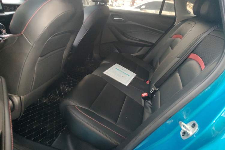 Used MG 5 2021 180 DVVT CVT Youth Luxury Edition
