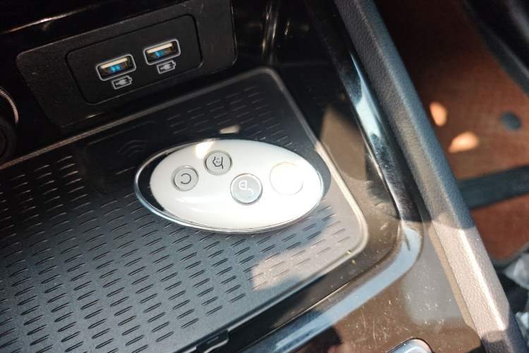 Used BYD Song 2021 Classic Edition 1.5T Manual Luxury Model