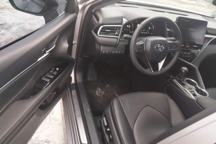 Used Toyota Camry 2021 2.5G Luxury Edition