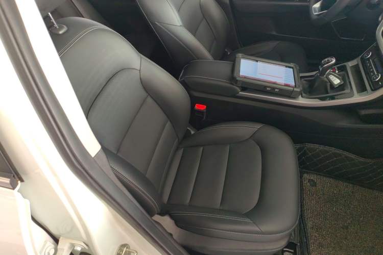 Used Geely Auto Emgrand GL 2021 UP 1.4T Manual LingShang Model
