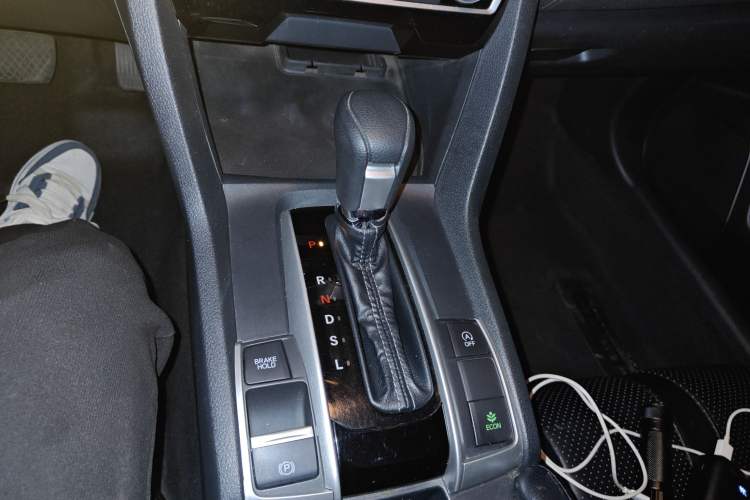 Used Honda Civic 2016 220TURBO CVT Luxury Edition