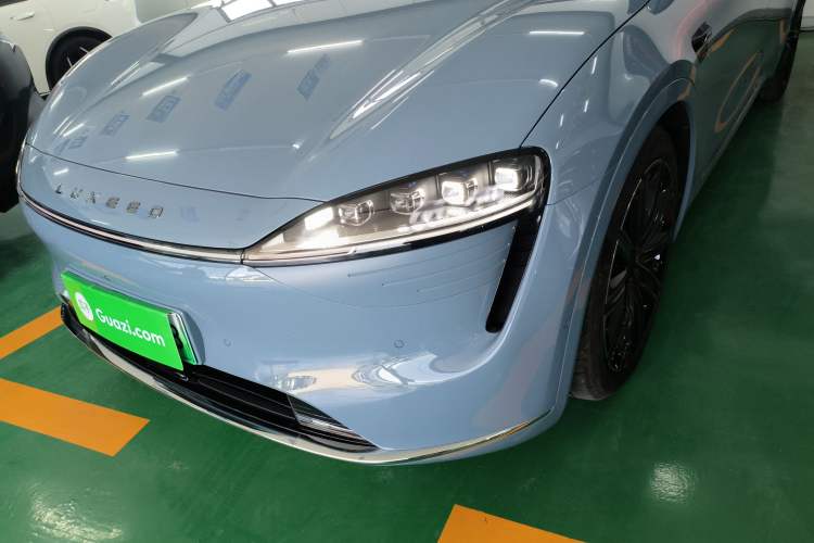 Used Hima Luxeed R7 2024 All-Electric 667 km Max
