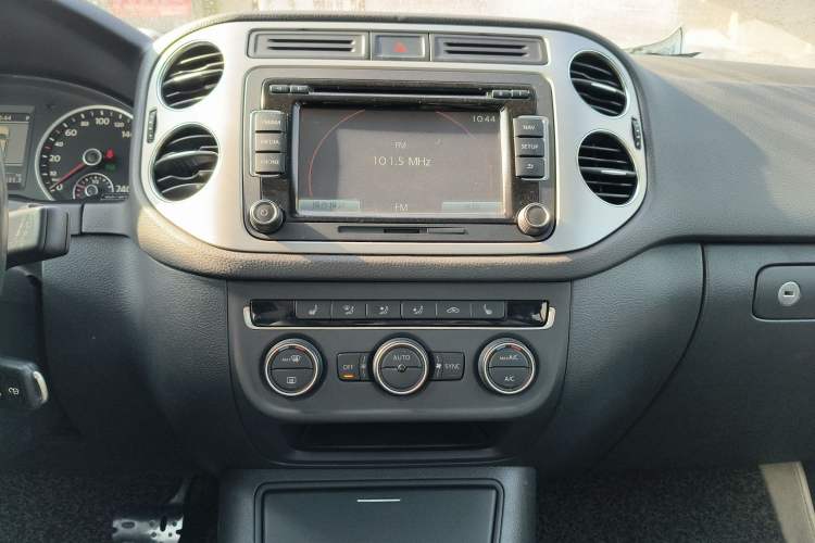 Used Volkswagen Tiguan 2013 2.0 TSI Automatic All-Wheel Drive Luxury Edition