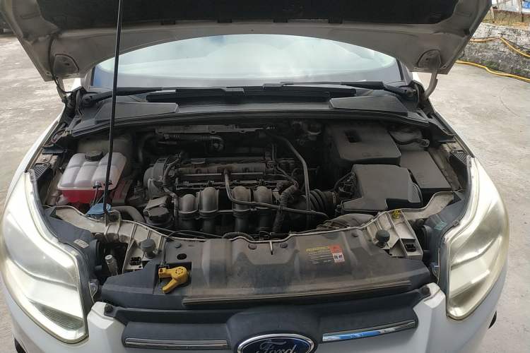 Used Ford Focus 2012 Sedan 1.6L Automatic Comfort Model
