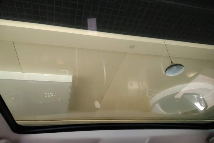 Used Land Rover Discovery Sport 2018 240 PS SE Version
