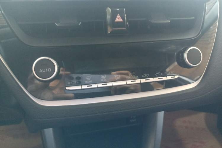 Used Toyota Corolla Cross 2023 Dual-Motor 2.0L Pioneer Edition
