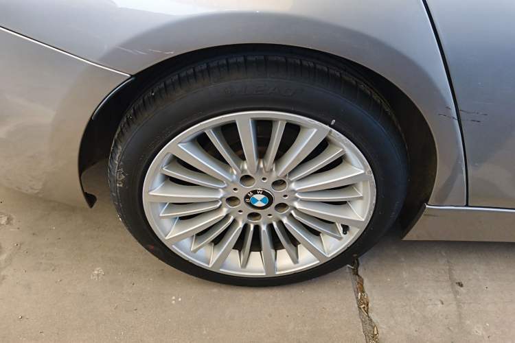 Used BMW 3 Series 2018 320Li Fashion Model
