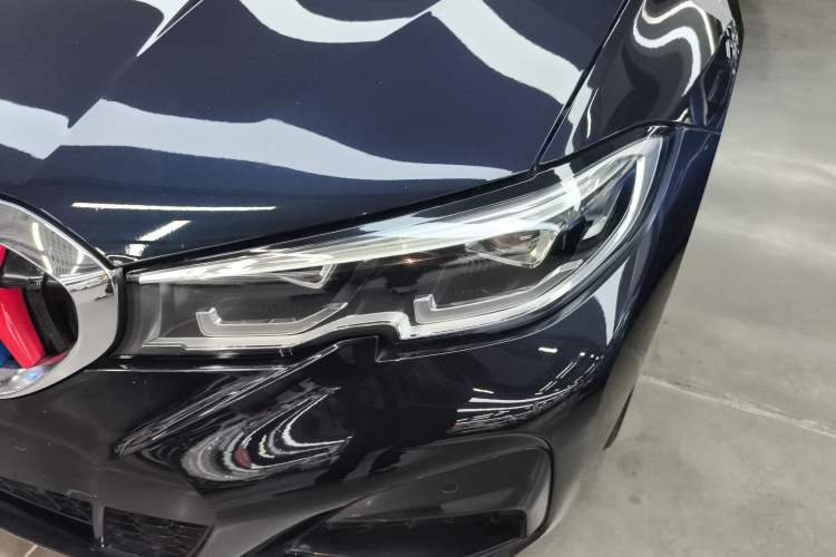 Used BMW 3 Series 2020 Facelifted 325Li xDrive M Sport Package
