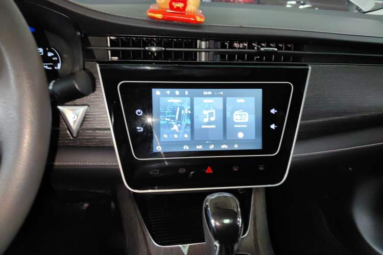 Used Venucia D60 2021 PLUS 1.6L XL CVT Yue Ling Edition
