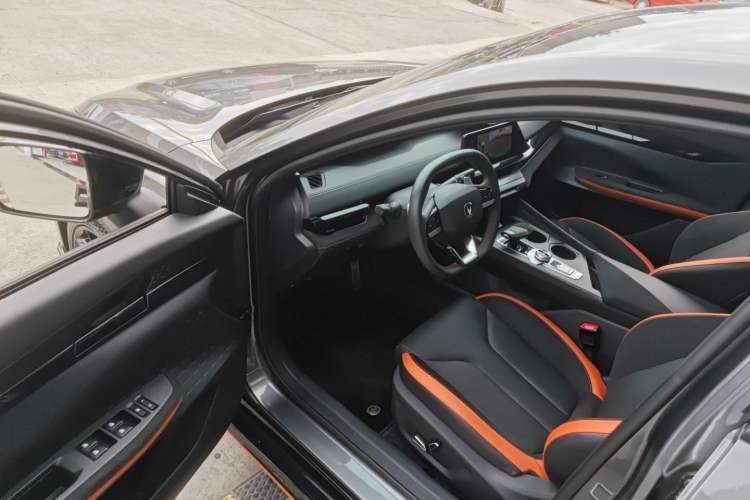 Used Changan UNI-V 2022 2.0T Sporty Version
