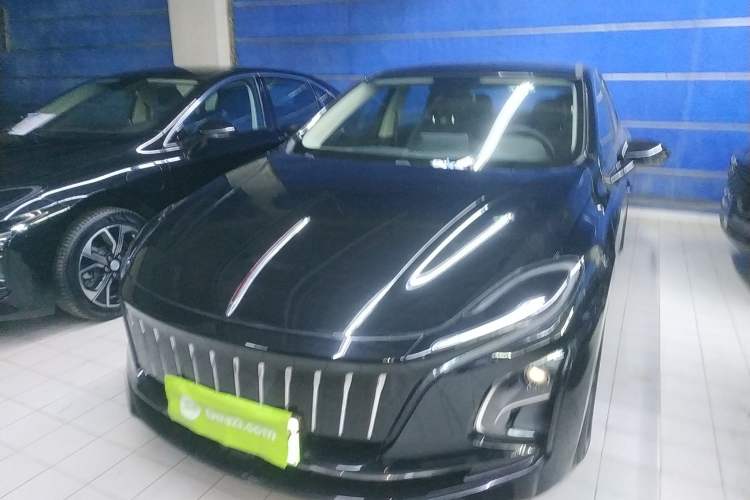 Used Hongqi E-QM5 2021 Charging Version Flagship Edition
