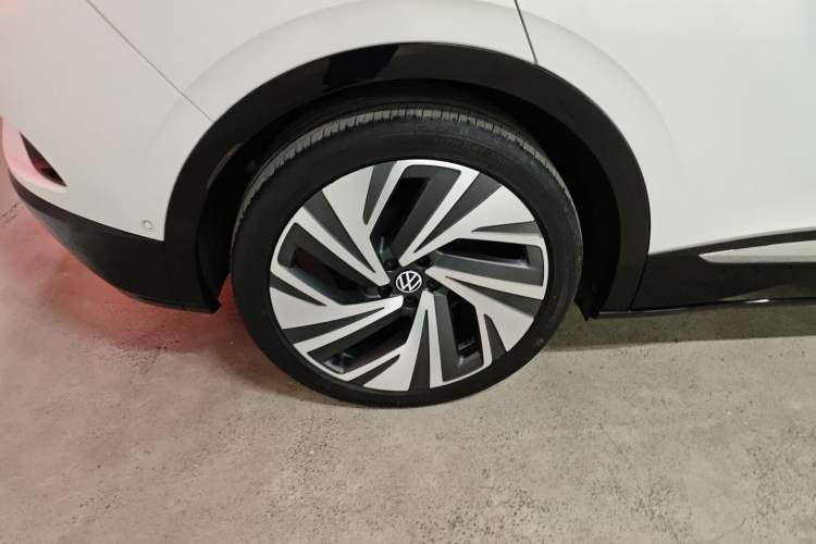 Used Volkswagen ID.4 CROZZ 2024 PRIME