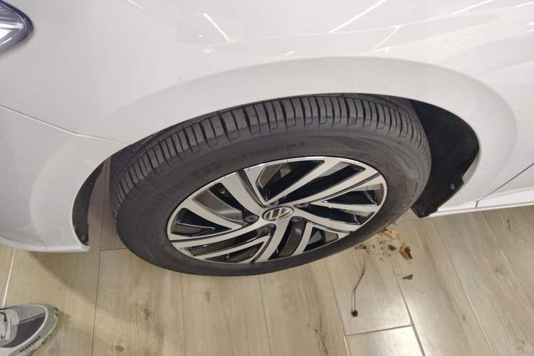 Used Volkswagen Lavida 2024 1.5L Automatic 5 Million Edition
