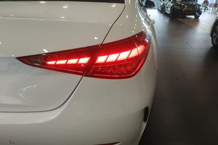 Used Mercedes-Benz C-Class 2025 C 260 L Sport Edition
