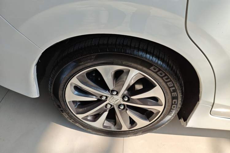 Used Honda Jade 2017 210TURBO CVT Fashion Edition 5-seater
