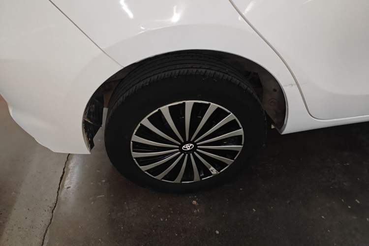 Used Toyota YARiS L 2016 Revised 1.5E CVT Charming Edition
