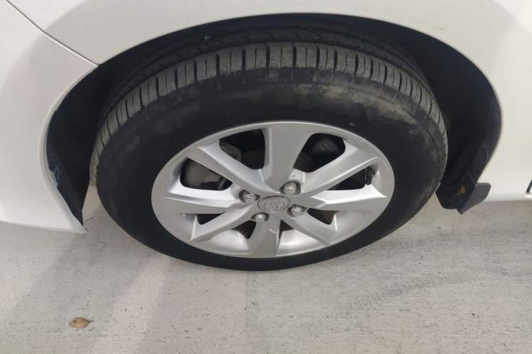 TDK.VehicleDetails.img