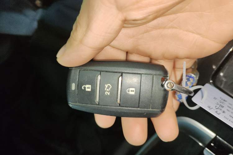 Used Changan Eado 2019 High-Energy Edition 1.6L GDI Manual Pioneer Model China VI Standard
