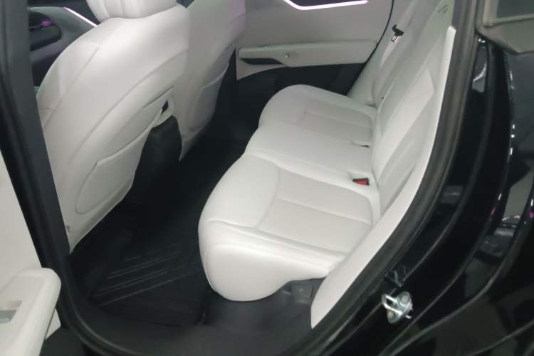 Used XPeng G6 2025 625 Long-Range Max Tech Edition