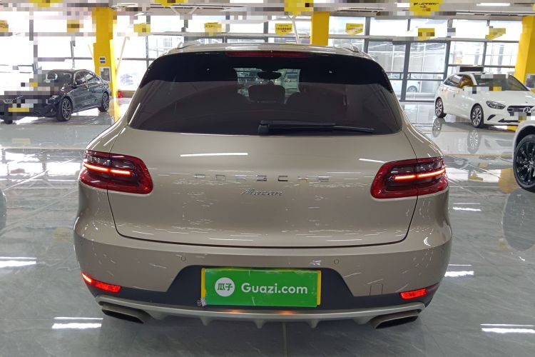 Used Porsche Macan 2017 Macan 2.0T
