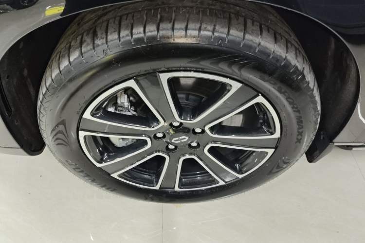 Used Hima AITO M7 2024 1.5T Intelligent Driving 4WD Pro Edition 5 Seats