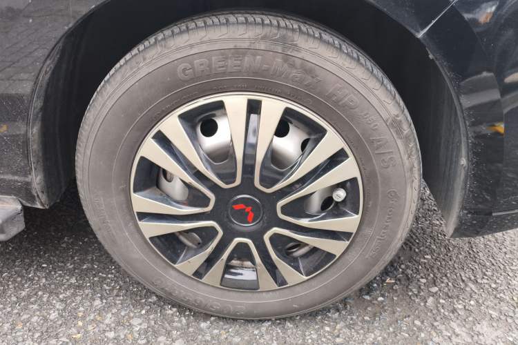 Used Wuling Hongguang PLUS 2020 1.5L Manual Standard Edition 5 Seats