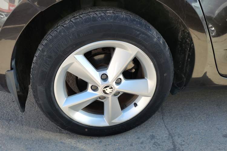 Used Skoda Octavia 2015 1.6L Automatic Yijie Edition