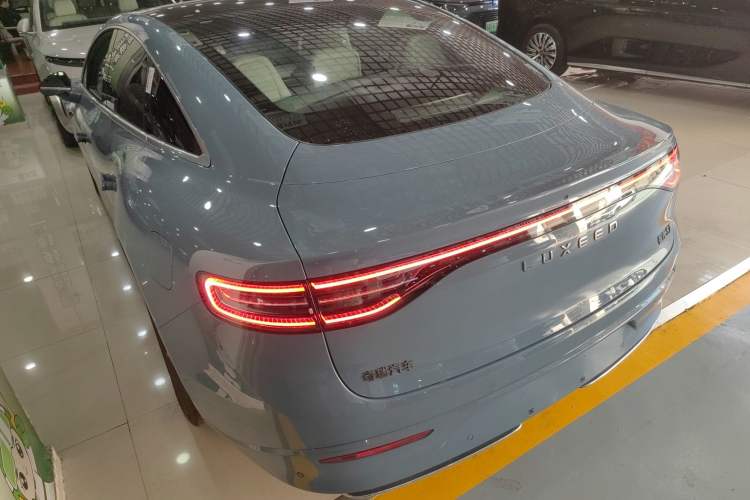 Used Hima Luxeed S7 2024 Max+ Rear-Drive Ultra-Range Intelligent Driving Edition