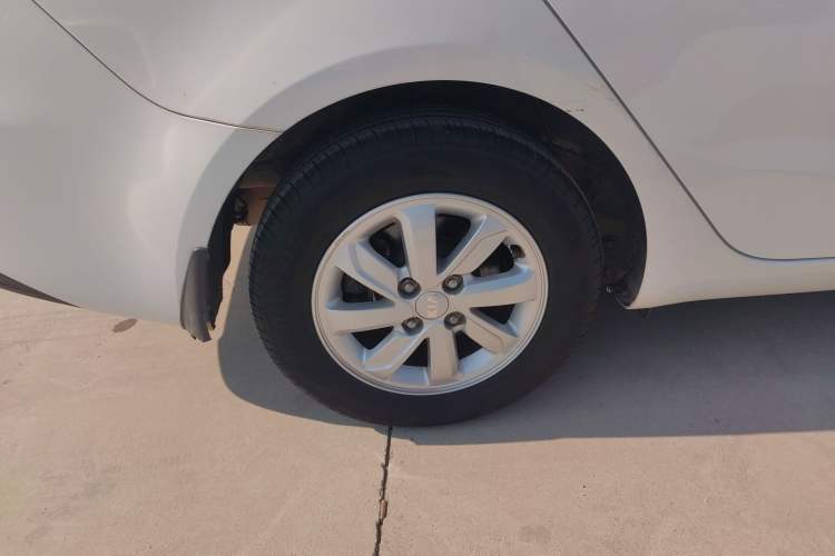 Used Kia K2 2015 Sedan 1.4L Automatic GLS
