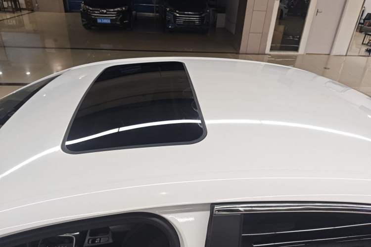 Used Buick Verano 2015 Sedan 20T Dual-Clutch Leading Model