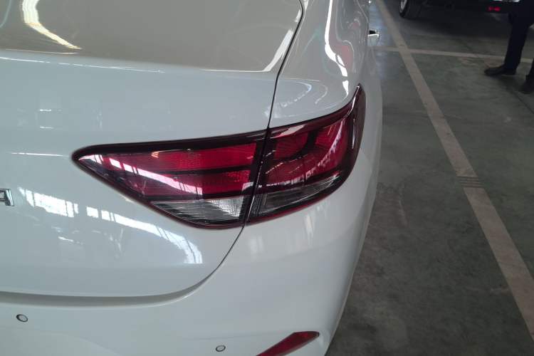 Used Hyundai Celesta 2018 1.6L Automatic GL Enjoyment Edition China VI compliant
