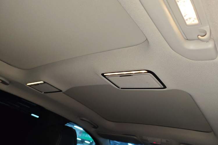 Used Mercedes-Benz C-Class 2019 Restyled C 260 L Sport Edition
