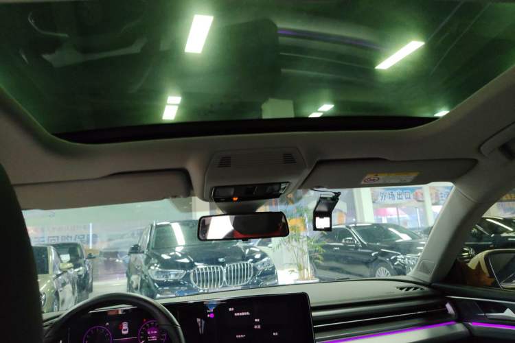 Used Volkswagen Lamando 2023 Lavida L 280TSI DSG Cool & Spicy Edition
