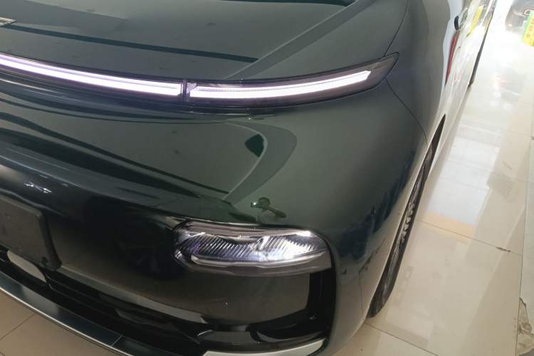 Used  LEVC L380 2024 140-Degree 6-Seater All-Wheel-Drive Ultra
