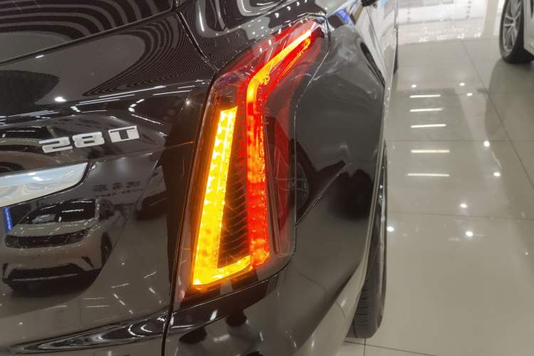 Used Cadillac XT5 2021 28T Luxury Version
