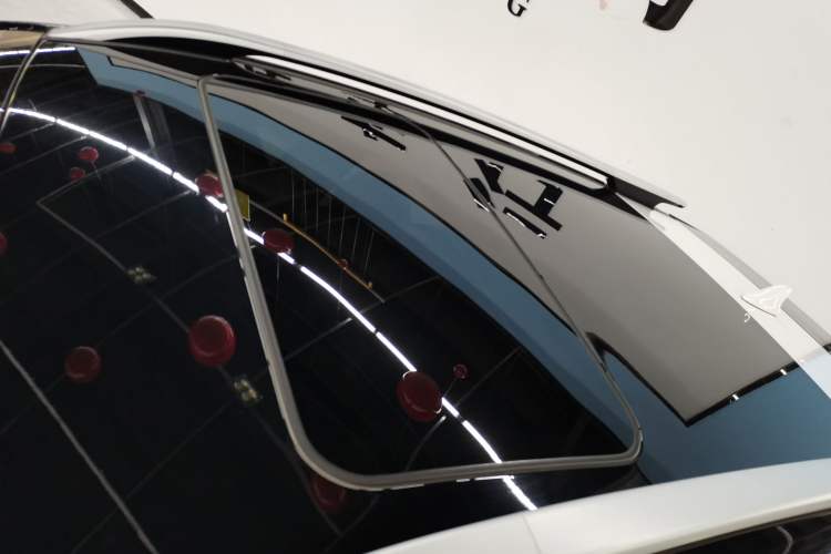 Used Kia kx1 Stonic 2021 1.4L CVT Sunroof Model
