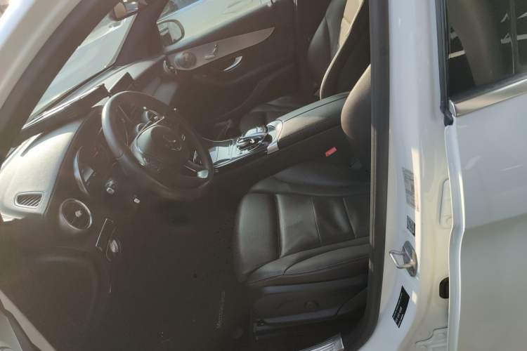 Used Mercedes-Benz GLC 2017 GLC 200 4MATIC
